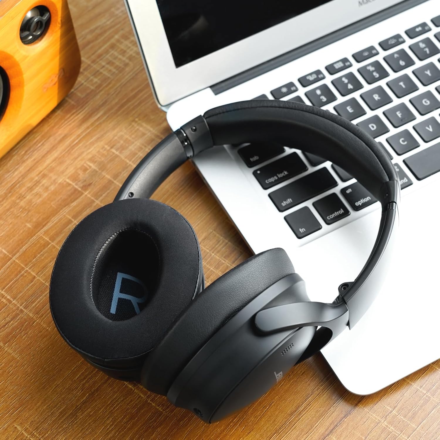 Cooling Gel Replacement Earpad - огляд і ціна Bose Headphone Qc45